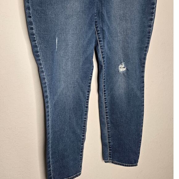 Old Navy Mid-Rise Distressed Rockstar Super Skinny Jeans Women's 16 - Picture 5 of 11